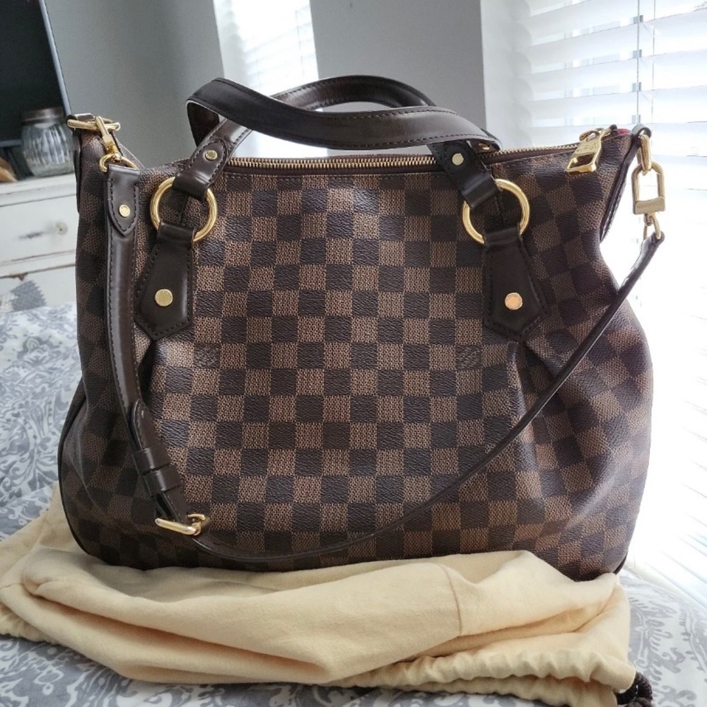 Louis Vuitton Brown Checkered Shoulder Bag - Picture 2 of 16